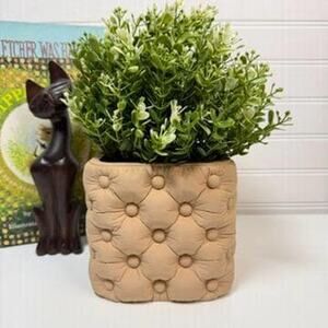 Chesterra Cashepot Planter, Tabletop Pot, Tufted Design, Inflated Planter,